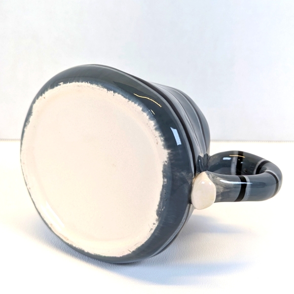 Vintage Russ Berrie Alley Katz Grey Striped Tabby Cat Mug 3D Features - Like New - Picture 3 of 5